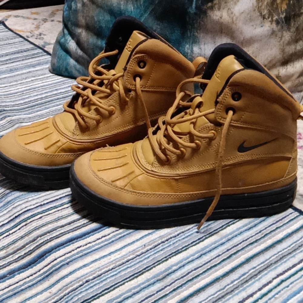 Nike High Top Work Boots